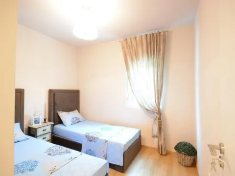 Prodaja, dvosoban stan, 64m², Bečići, Budva - image 13