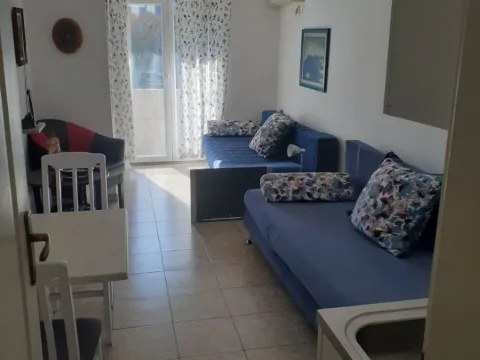 Stan na dan, garsonjera, 30m2, Herceg Novi Stan na dan, garsonjera, 30m2, Herceg Novi