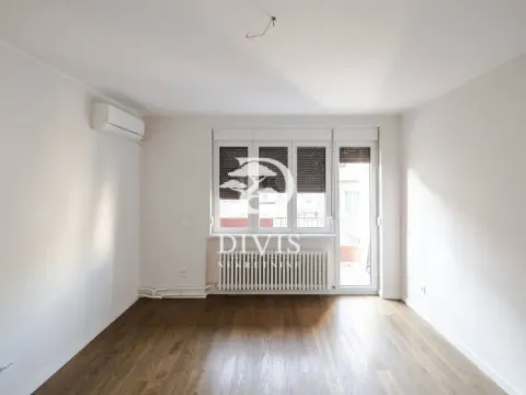 Sale, three bedroom apartment, 92m², Vračar Sve Podlokacije, Beograd - image 2