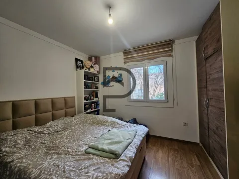 Sale, house, 226m², Blok 6, Podgorica - image 2