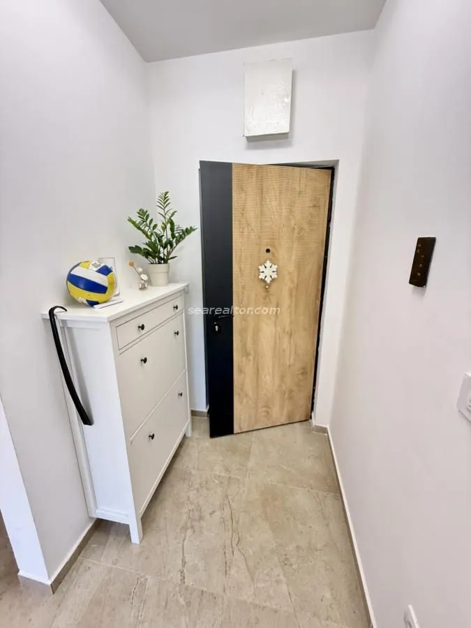 Sale, one bedroom apartment, 46m², Podkošljun, Budva