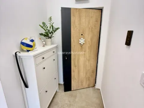 Prodaja, jednosoban stan, 46m², Podkošljun, Budva - image 9