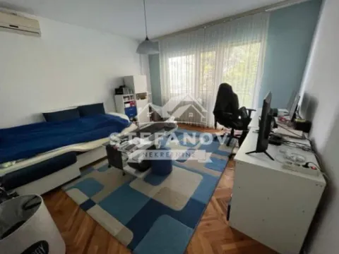 Prodaja, kuća, 130m², Zrenjanin Okolina, Zrenjanin - image 2