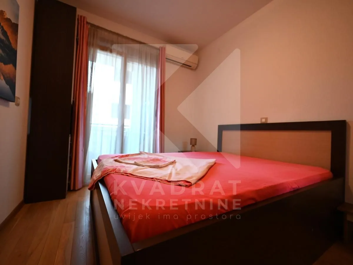 Rent, one bedroom apartment, 49m², 1 maj, Podgorica