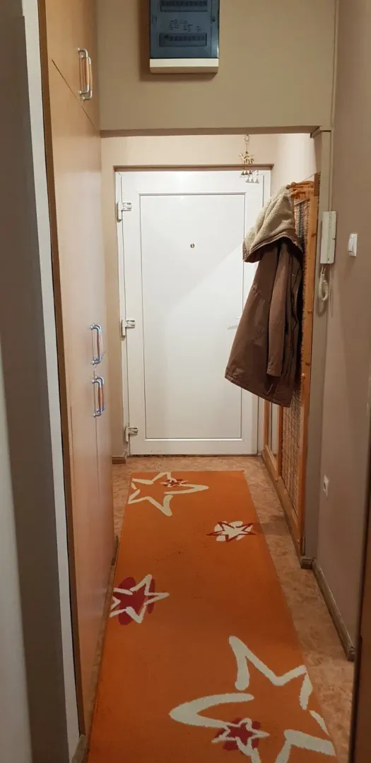 Prodaja, trosoban stan, 80m², Stari Aerodrom, Podgorica