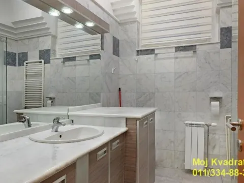 Izdavanje, poslovni prostor, 120m², Kalemegdan, Beograd - image 17