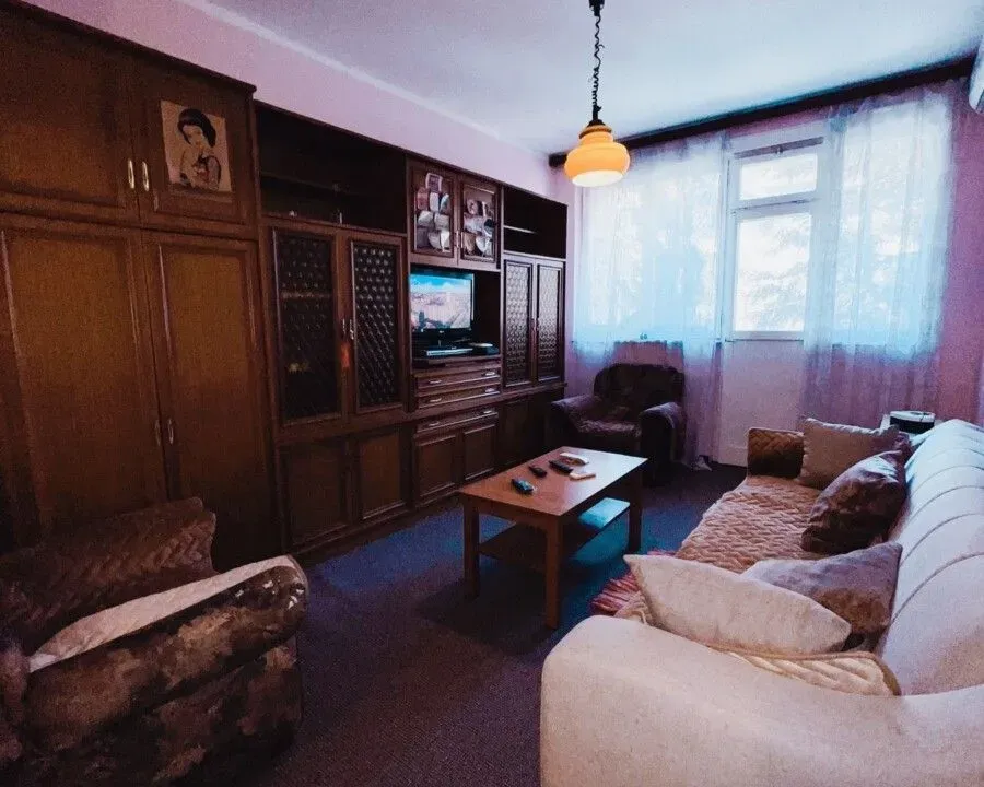 Izdavanje, jednosoban stan, 45m², Preko Morače, Podgorica