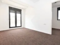 Izdavanje, poslovni prostor, 117m², Momišići, Podgorica - image 5