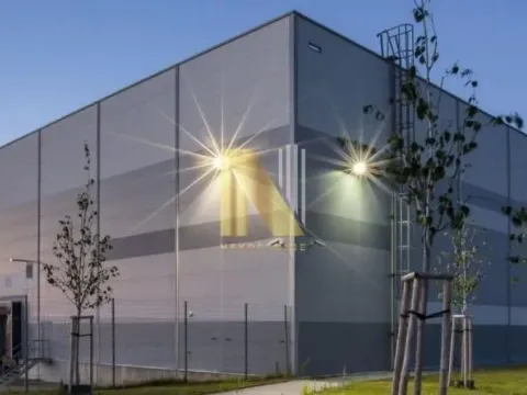 Izdavanje, poslovni prostor, 2000m², Stara Pazova, Srbija - image 2