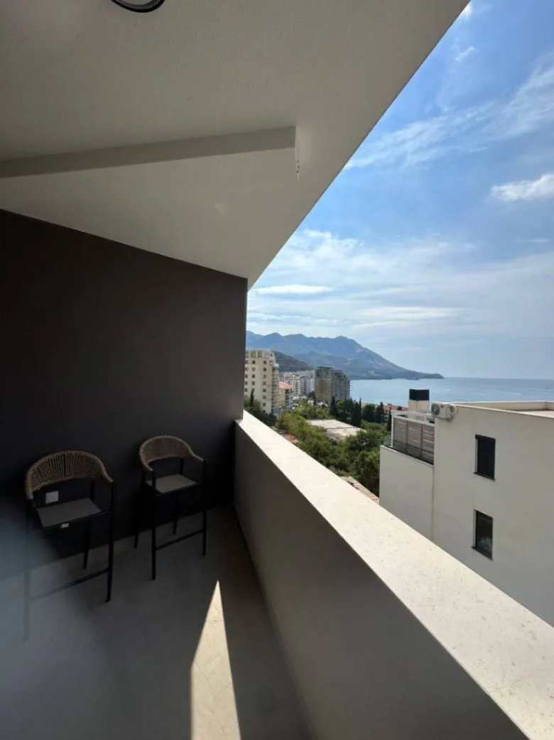 Sale, one bedroom apartment, 54m², Bečići, Budva