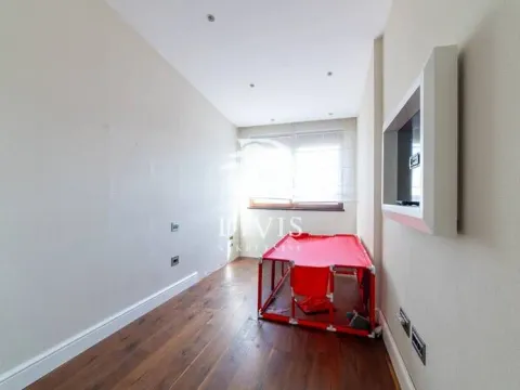 Prodaja, četvorosoban stan, 152m², Vračar Hram, Vračar Sve Podlokacije - image 4