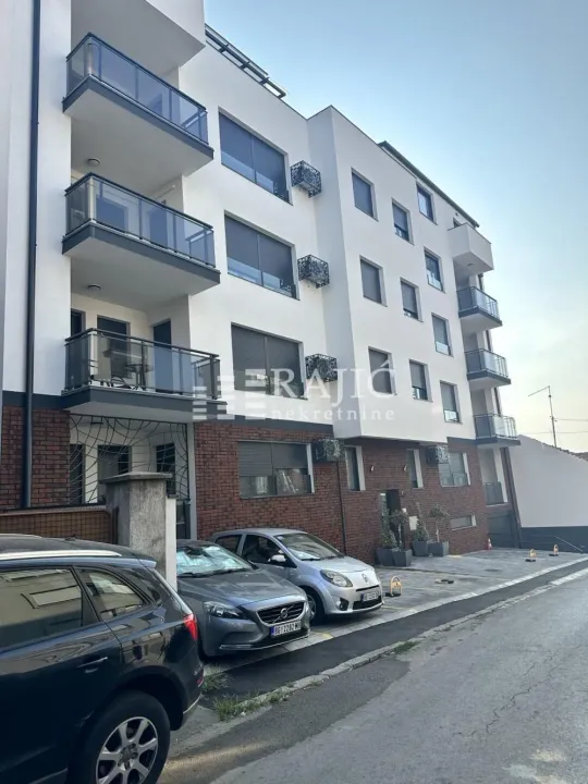 Rent, three bedroom apartment, 77m², Cvetkova Pijaca, Zvezdara Sve Podlokacije