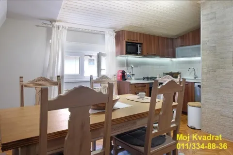 Prodaja, četvorosoban stan, 100m², Zemun Sve Podlokacije, Beograd - image 6
