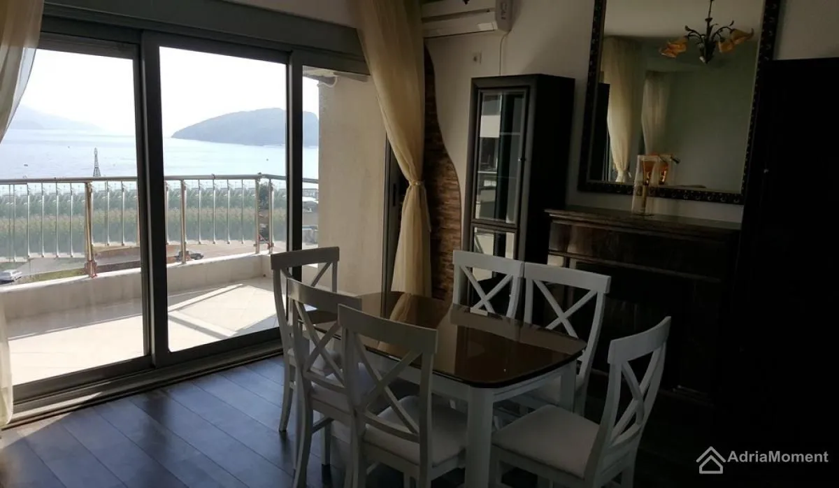 Sale, three bedroom apartment, 96m², Centar, Budva