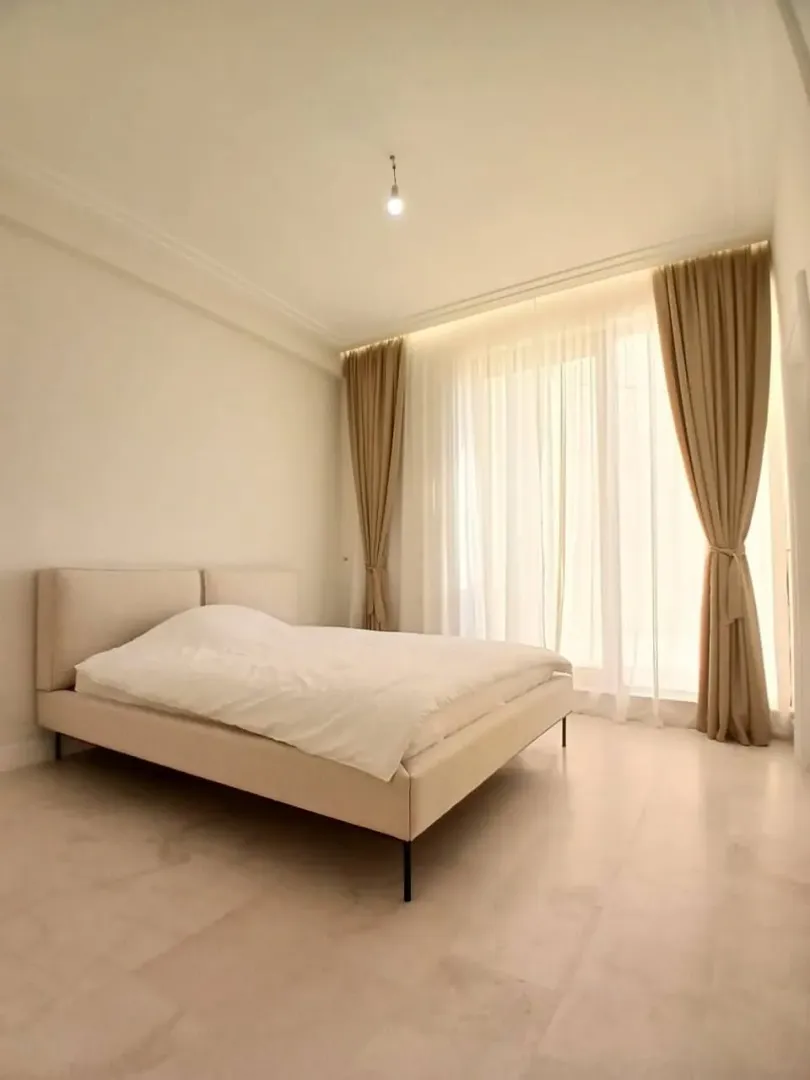 Sale, three bedroom apartment, 198m², Bečići, Budva