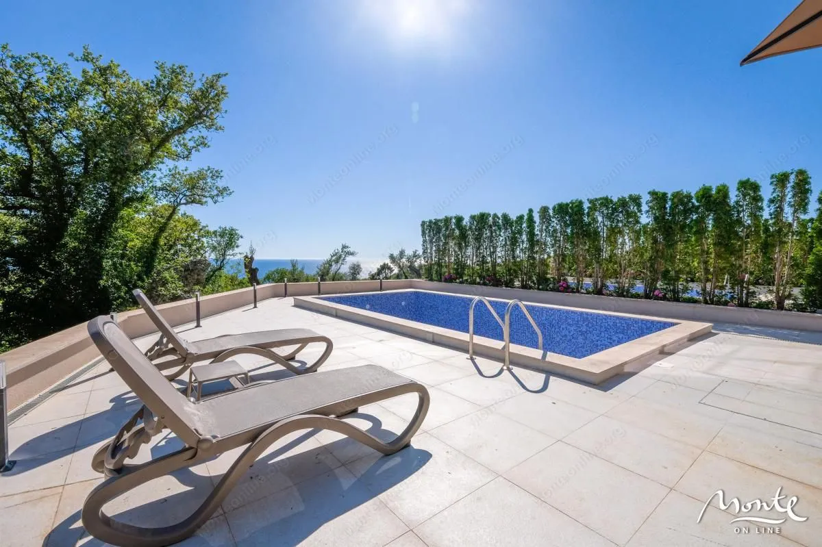 Sale, house, 220m², Reževići, Budva
