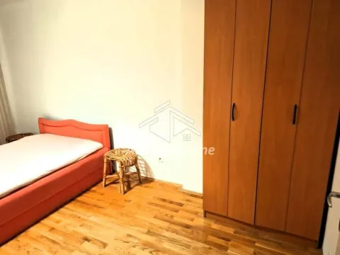 Rent, four bedroom apartment, 105m², Vračar Sve Podlokacije, Beograd - image 13