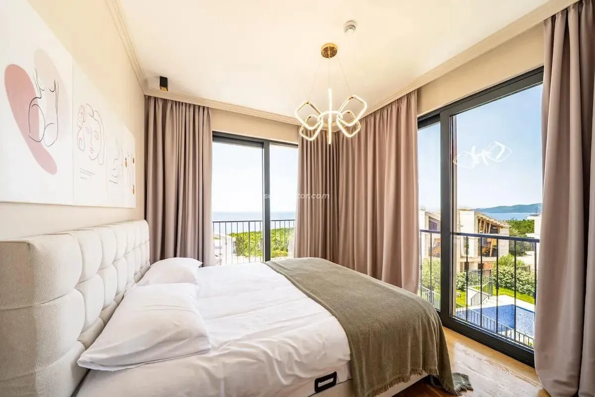 Prodaja, kuća, 223m², Reževići, Budva