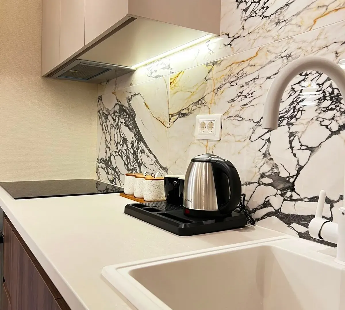 Sale, house, 180m², Radanovići, Kotor