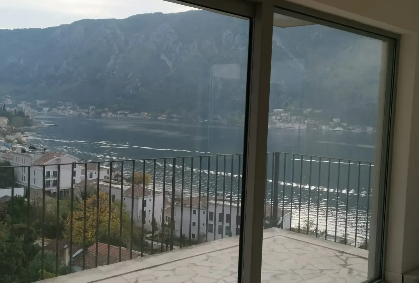 Sale, apartment, 403m², Kotor, Crna Gora