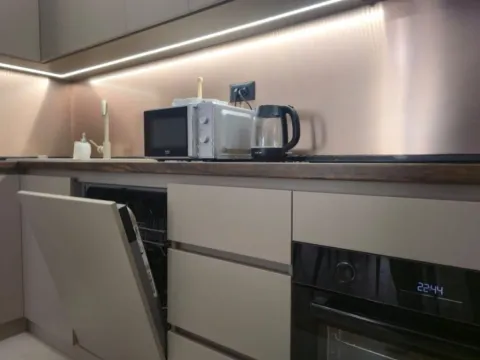 Izdavanje, jednosoban stan, 45m², New City, Podgorica - image 12