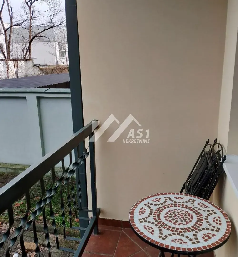 Izdavanje, jednosoban stan, 33m², Grbavica, Novi Sad Sve Podlokacije
