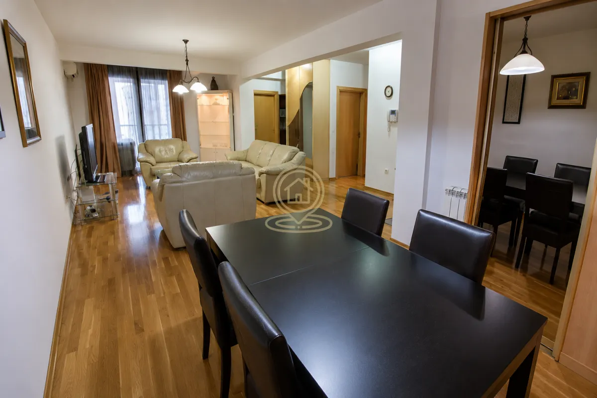 Rent, three bedroom apartment, 87m², Vračar Hram, Vračar Sve Podlokacije