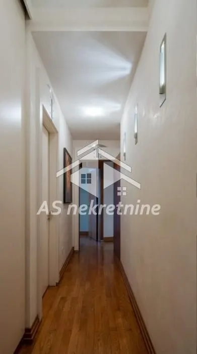 Sale, three bedroom apartment, 150m², Banovo Brdo, Beograd