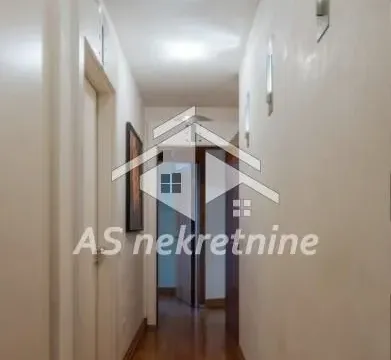 Sale, three bedroom apartment, 150m², Banovo Brdo, Beograd - image 12