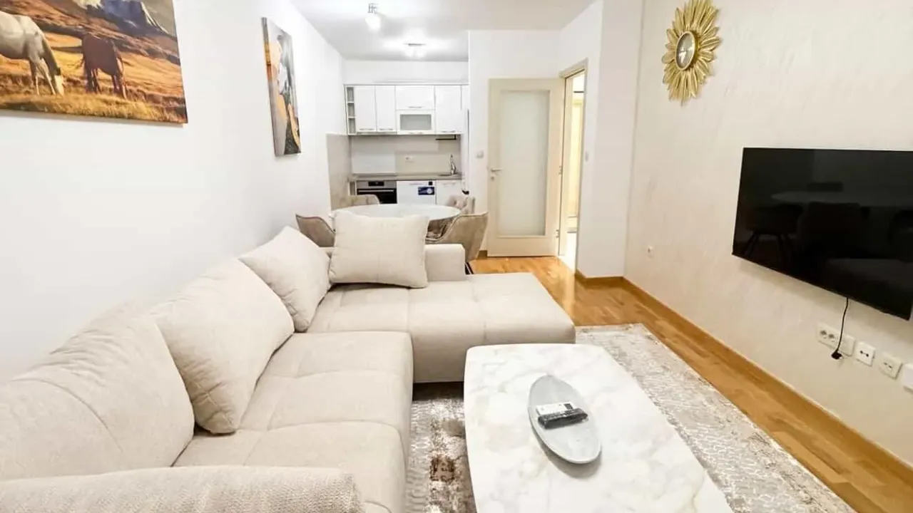 Rent, one bedroom apartment, 46m², City Kej, Podgorica