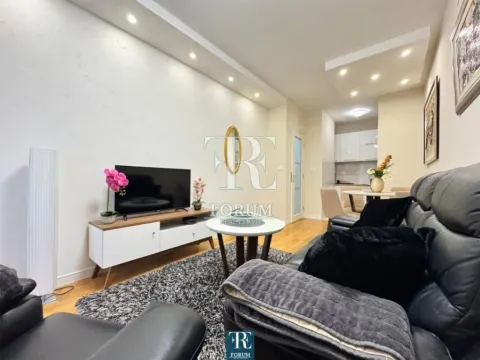 Izdavanje, jednosoban stan, 42m², Central Point, Podgorica - image 4