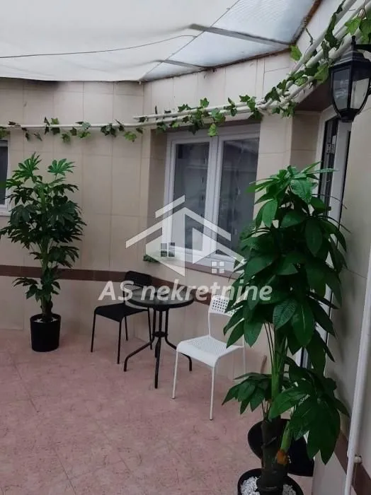 Rent, two bedroom apartment, 50m², Stari Grad, Beograd
