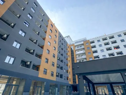 Izdavanje, poslovni prostor, 105m², Stari Aerodrom, Podgorica - image 1