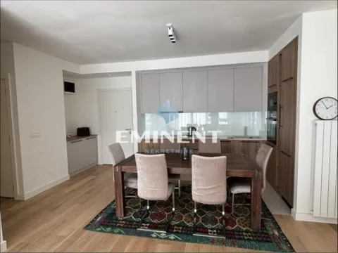 Izdavanje, trosoban stan, 86m², Savski Venac, Beograd - image 3