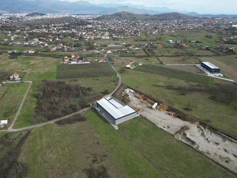 Rent, office space, 1000m², Donja Gorica, Podgorica