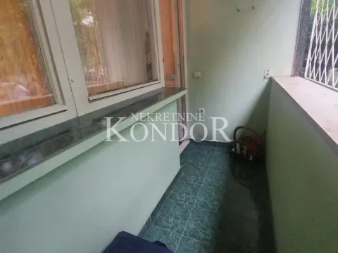 Sale, one bedroom apartment, 46m², Novi Beograd Blok 21, Novi Beograd Sve Podlokacije - image 2