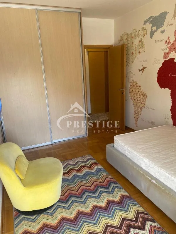 Rent, three bedroom apartment, 100m², Blok 6, Podgorica