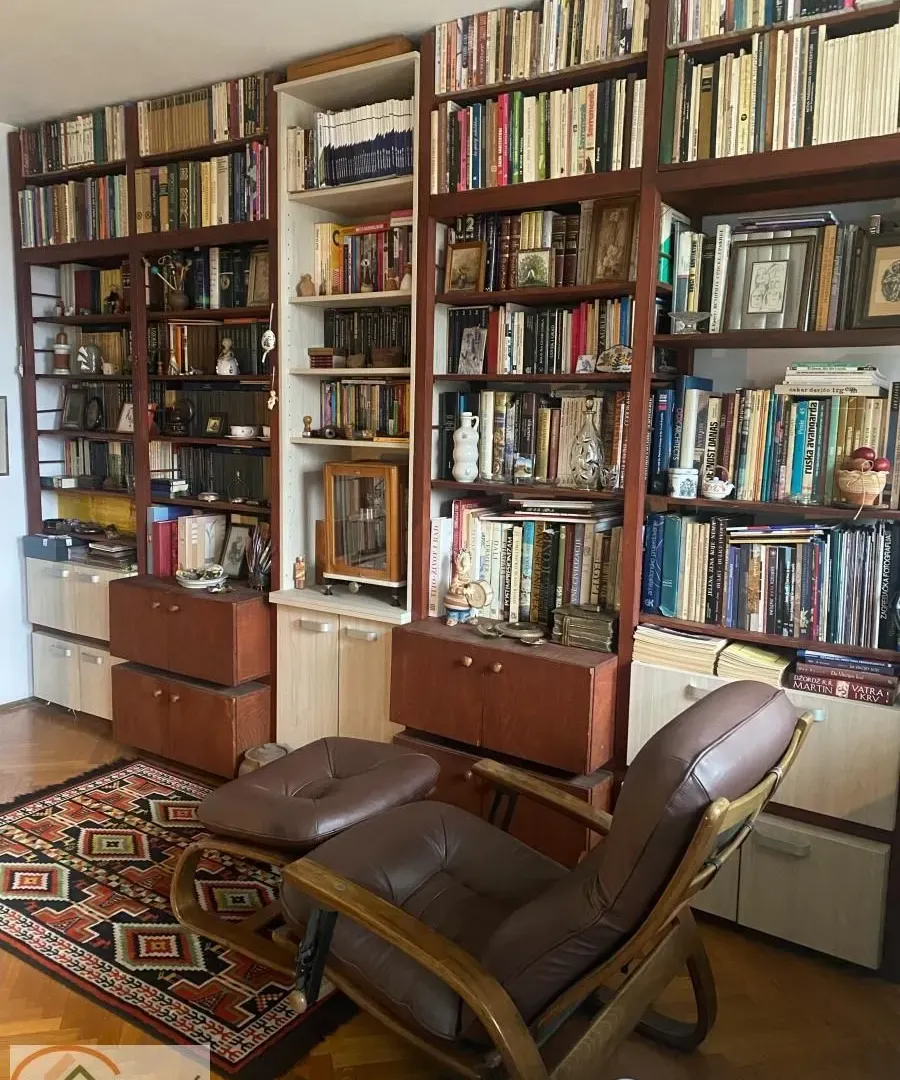 Sale, four bedroom apartment, 99m², Novi Beograd Blok 21, Novi Beograd Sve Podlokacije