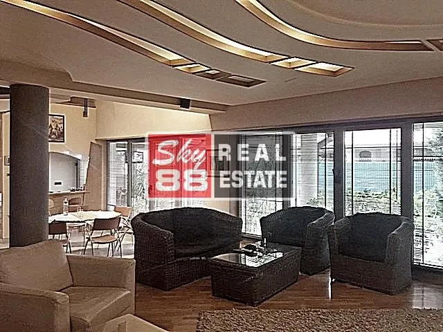 Sale, house, 400m², Voždovac Sve Podlokacije, Beograd