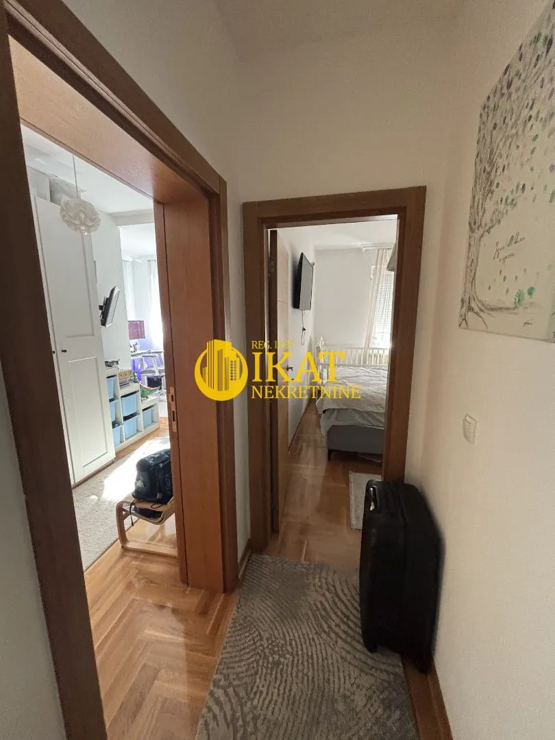 Sale, three bedroom apartment, 69m², Zvezdara Sve Podlokacije, Beograd
