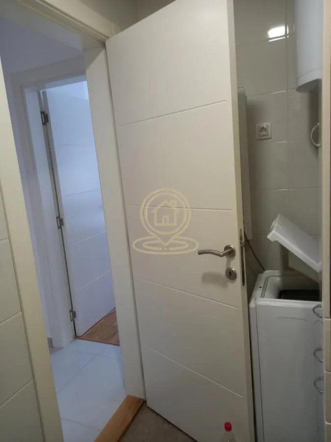 Prodaja, trosoban stan, 60m², Rotkvarija, Novi Sad Sve Podlokacije