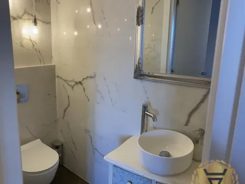 Izdavanje, trosoban stan, 64m², Šumice, Beograd - image 10