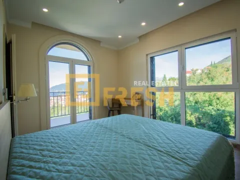 Prodaja, kuća, 371m², Tivat, Crna Gora - image 18