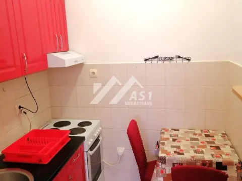 Izdavanje, jednosoban stan, 45m², Centar, Novi Sad - image 8