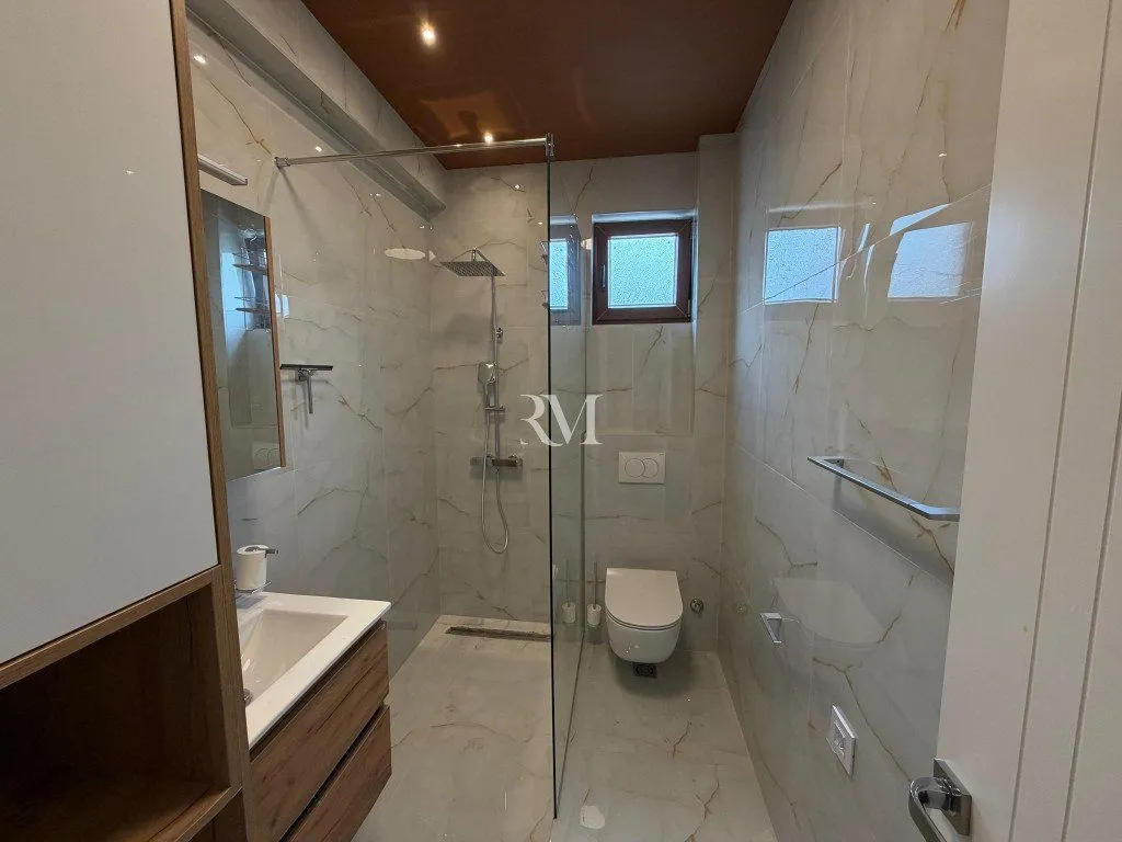 Prodaja, dvosoban stan, 69m², Kava, Tivat