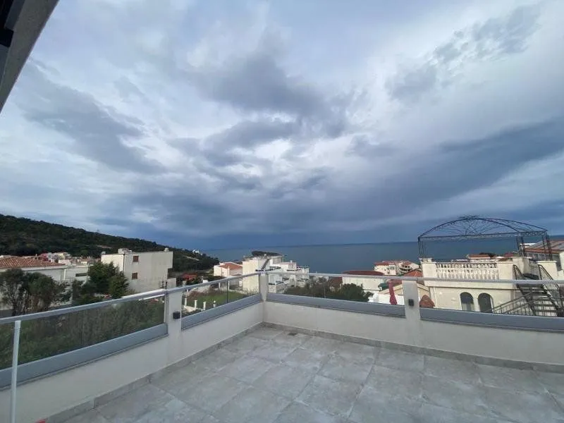 Prodaja, trosoban stan, 276m², Bar, Crna Gora