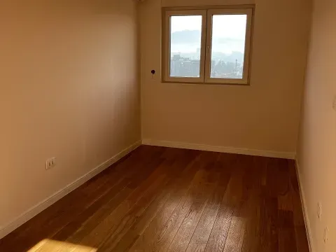 Prodaja, dvosoban stan, 71m², Central Point, Podgorica