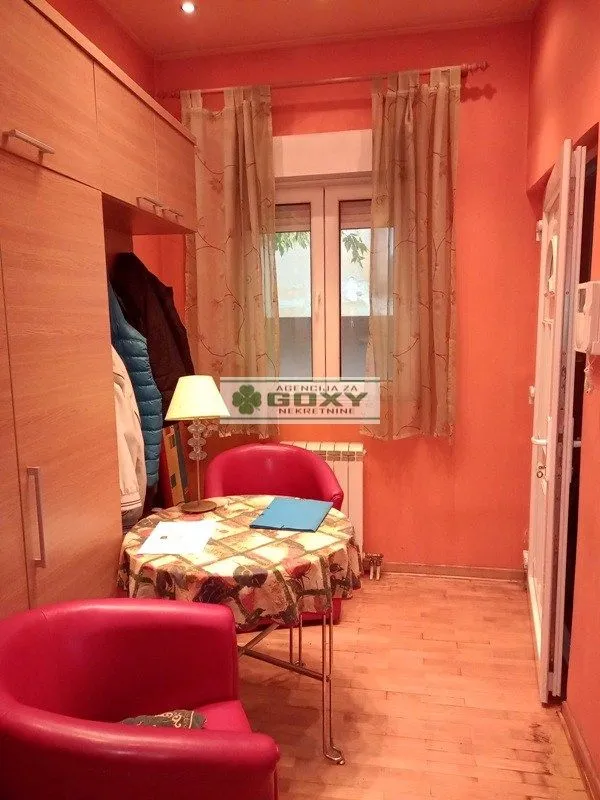 Sale, three bedroom apartment, 85m², Vračar Centar, Vračar Sve Podlokacije