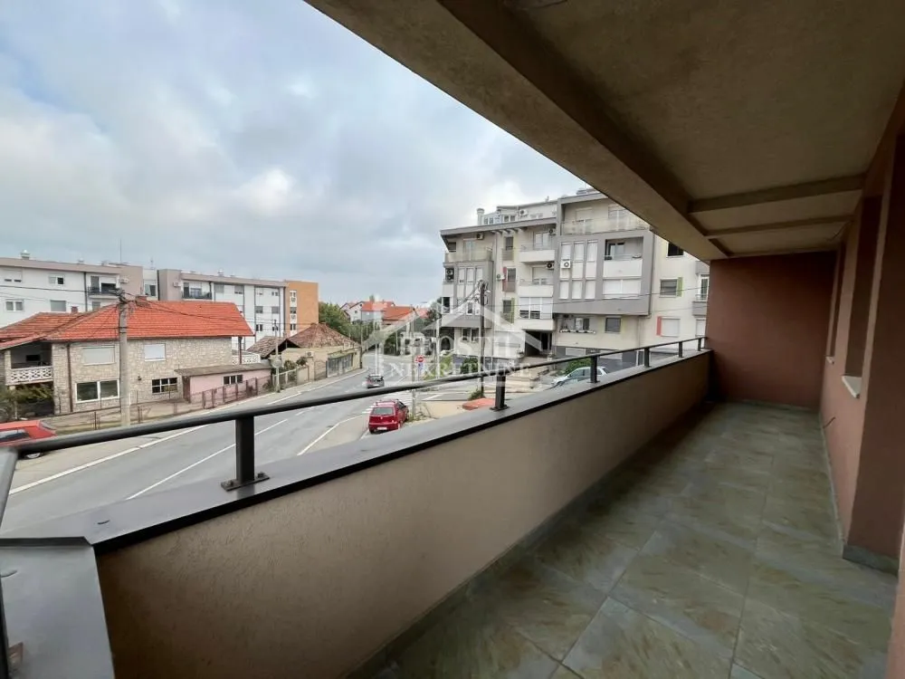 Prodaja, trosoban stan, 117m², Centar, Smederevo