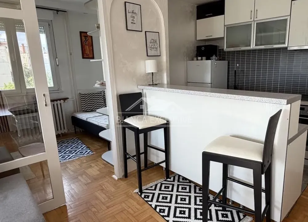 Sale, one bedroom apartment, 37m², Novi Beograd Sve Podlokacije, Beograd